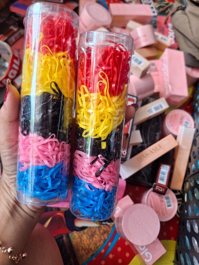 Karet toples panjang