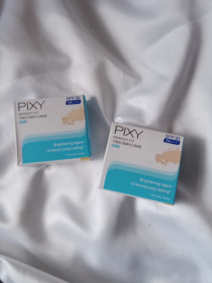 Pixy refill two way cake 02 Yellow Beige