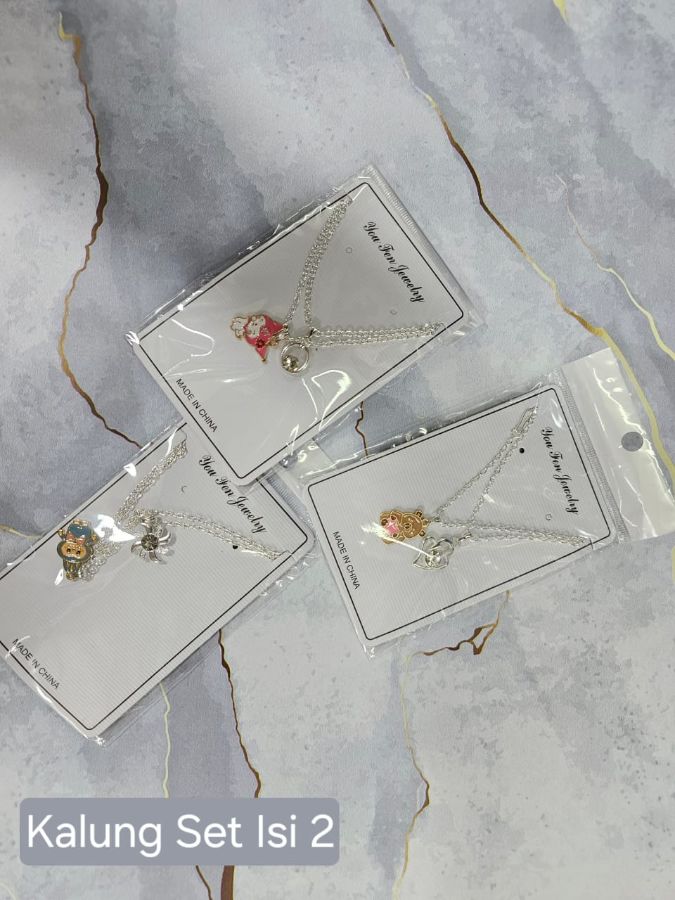 Kalung set isi 2