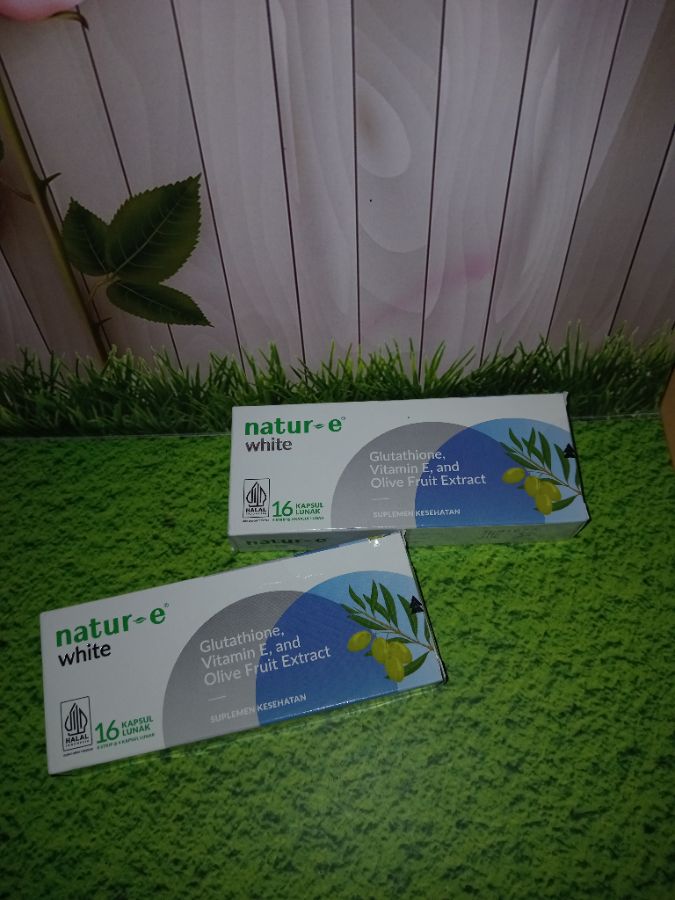 Natur E kapsul white isi 16