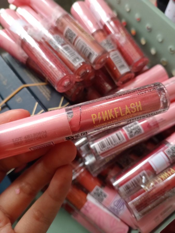 Pinkflash lipcream lasting no 2