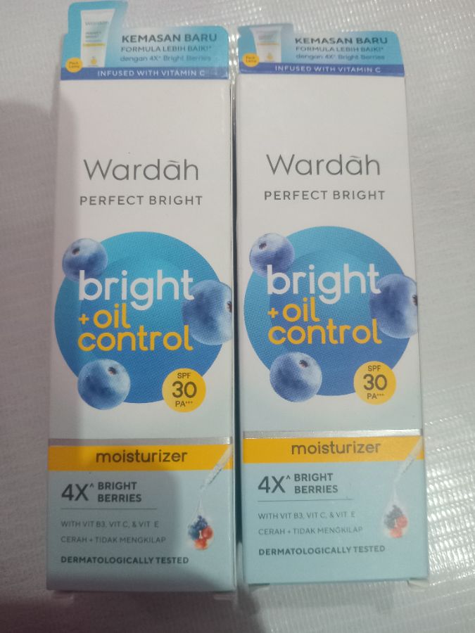 Wardah Perfect Bright +Oil Control Moisturizer