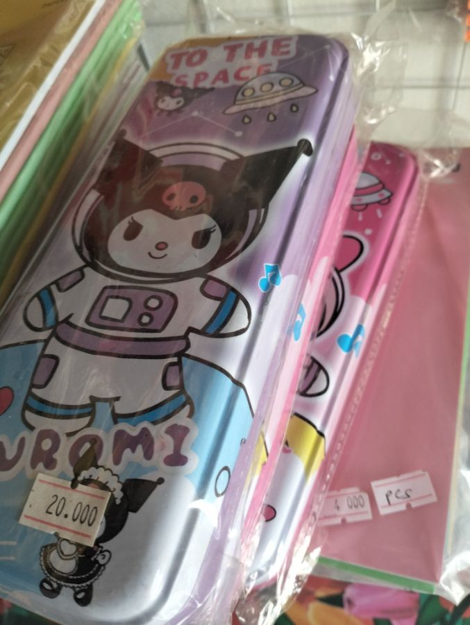 Kotak pensil
