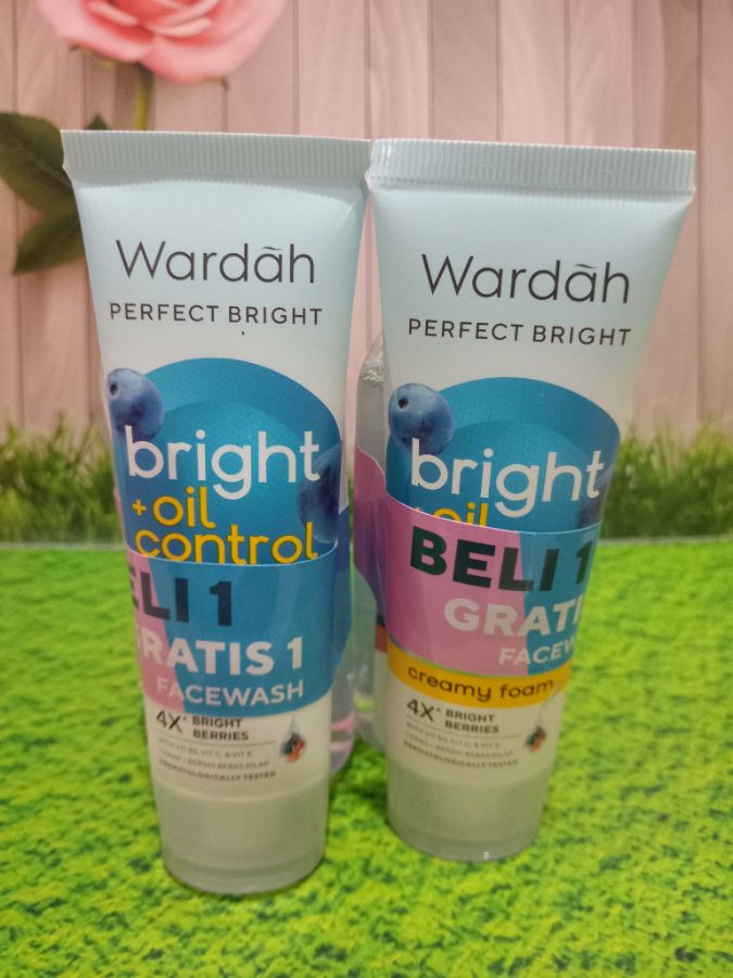 Wardah Bundling Facewash + Micellar Water