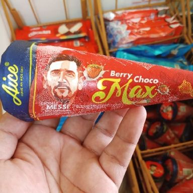 Aice Berry Choco Max Cone