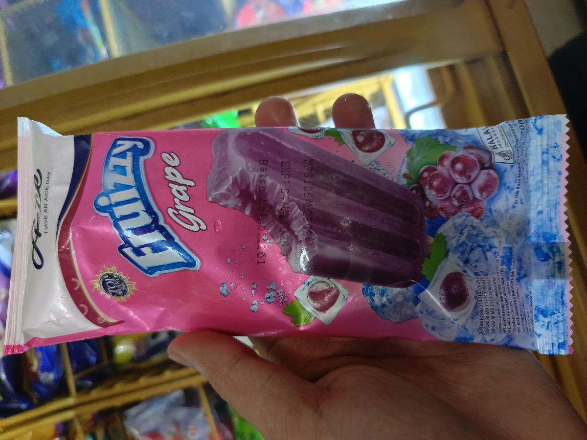 AICE Fruizzy Grape Stick