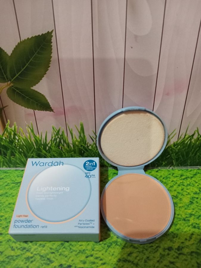 Wardah Lightening refill Golden Sand 01