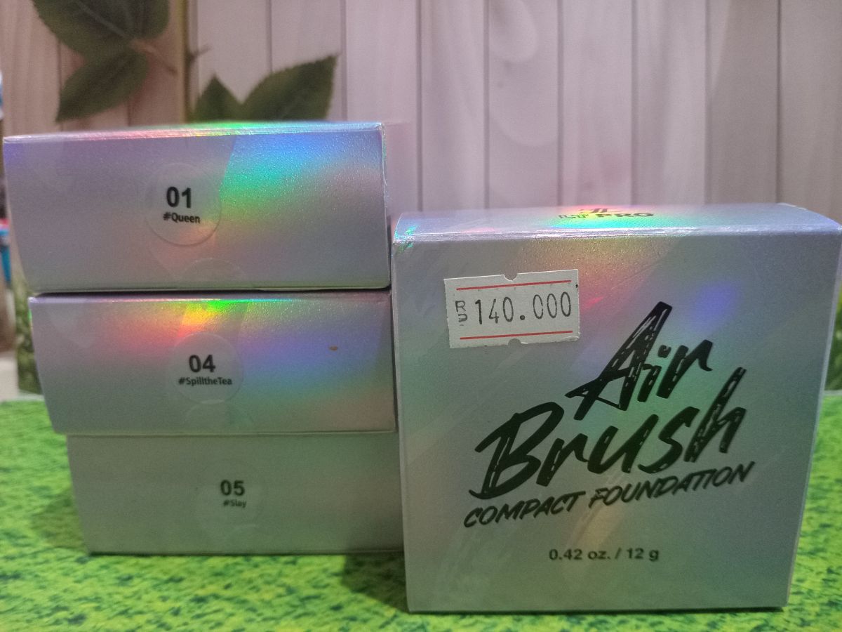 LT Pro Air Brush Compact Foundation 02