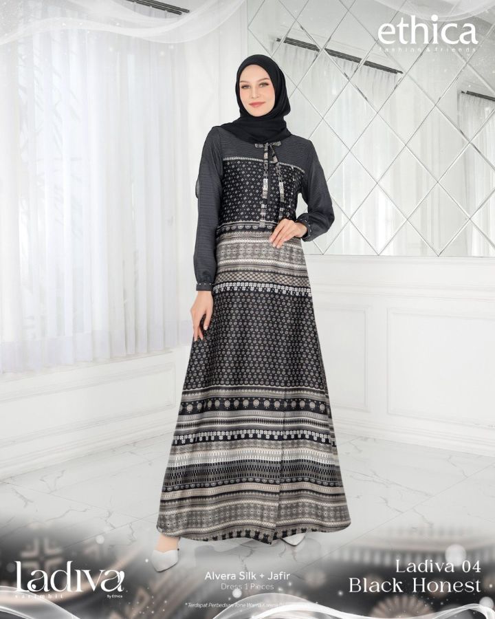 Ladiva 04 Black Honest