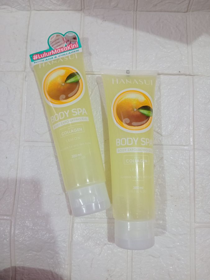 Hanasui Body Spa Lemob exfoliating gel 300ml
