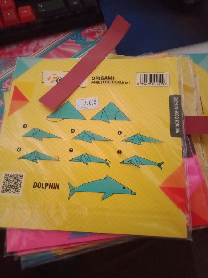 Kertas origami besar
