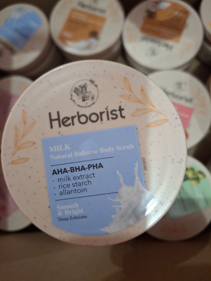 HERBORIST DEEP EXFOLIATE BODY SCRUB MILK
