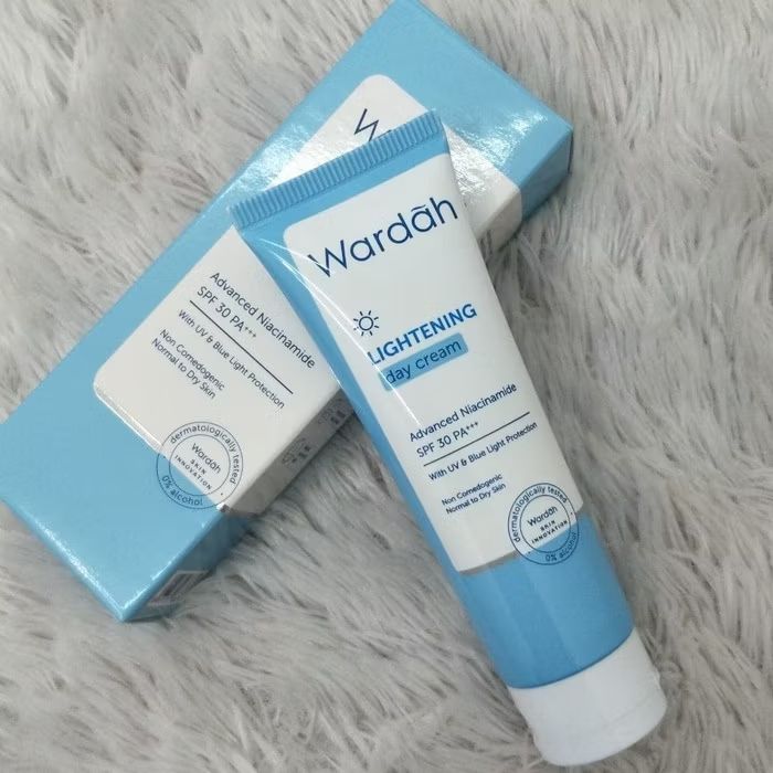 DAY CREAM WARDAH LIGHTENING TUBE