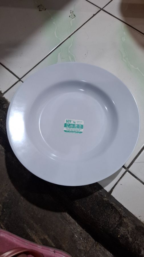 PIRING MAKAN 10 PUTIH 1810S SEIV
