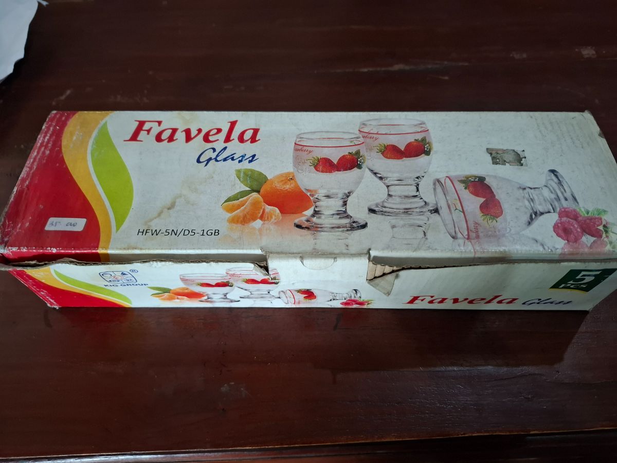 GELAS FAVELA