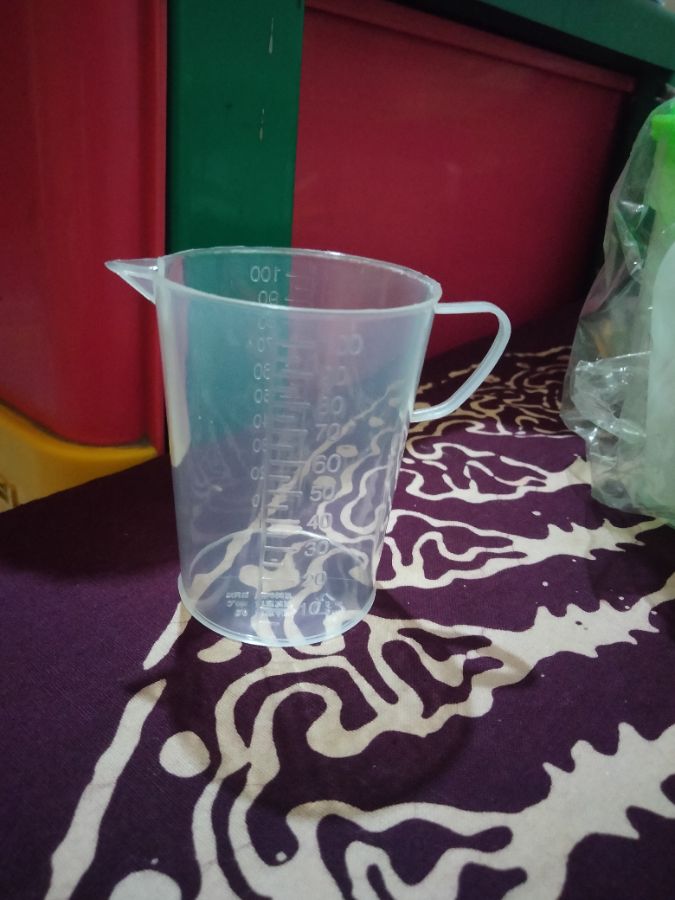 GELAS UKUR 100 ML
