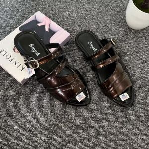 Sendal mules(habis)