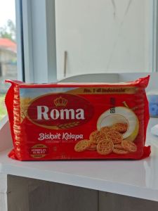 Roma Kelapa 300 g