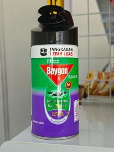 Baygon Semprot Lavender 200 Ml