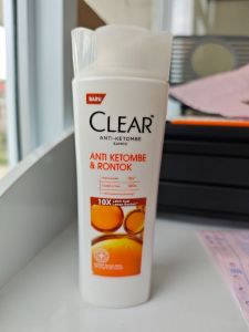 Clear Anti Ketombe dan Rontok 160 g