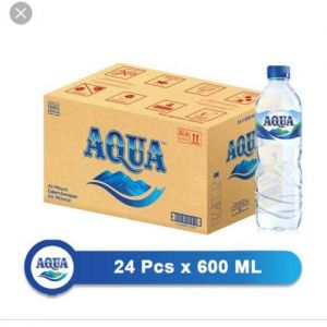 Aqua 600 Ml 1 Dus