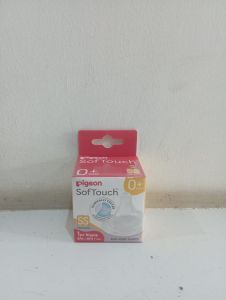 0763 Pigeon Dot/Nipple SofTouch (SS) 0+