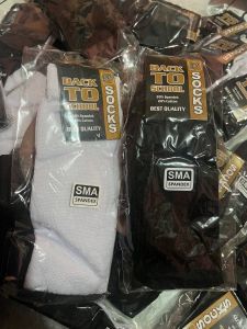 Kaos kaki SMA