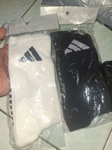 Kaos kaki bola