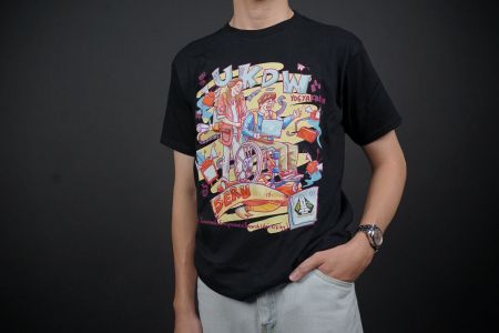 Kaos SERU (Hitam)