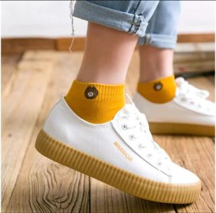 Kaos kaki pendek motif beruang