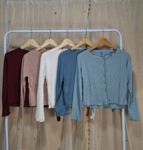 Cardigan waffle crop