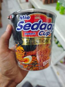 Sedaap cup Korean Spicy chicken 