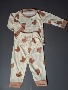 Baju tidur bayi