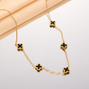 Kalung titanium 5 clover