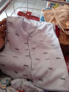 Baju bayi lengan putung