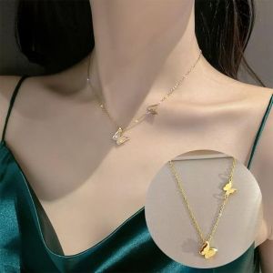 Kalung titanium kupu-kupu