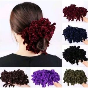 Ikat rambut ubur-ubur besar