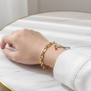 Gelang titanium rantai