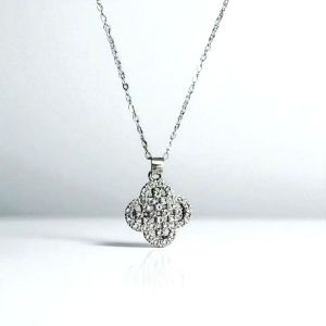 Kalung liontin