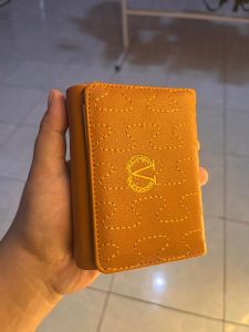 Dompet viera
