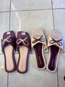 Sendal wanita