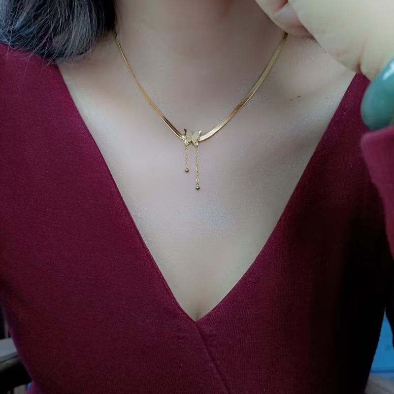 Kalung kupu2