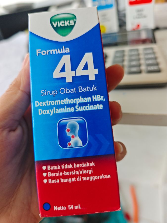 Formula 44 sirup obat batuk 54ml