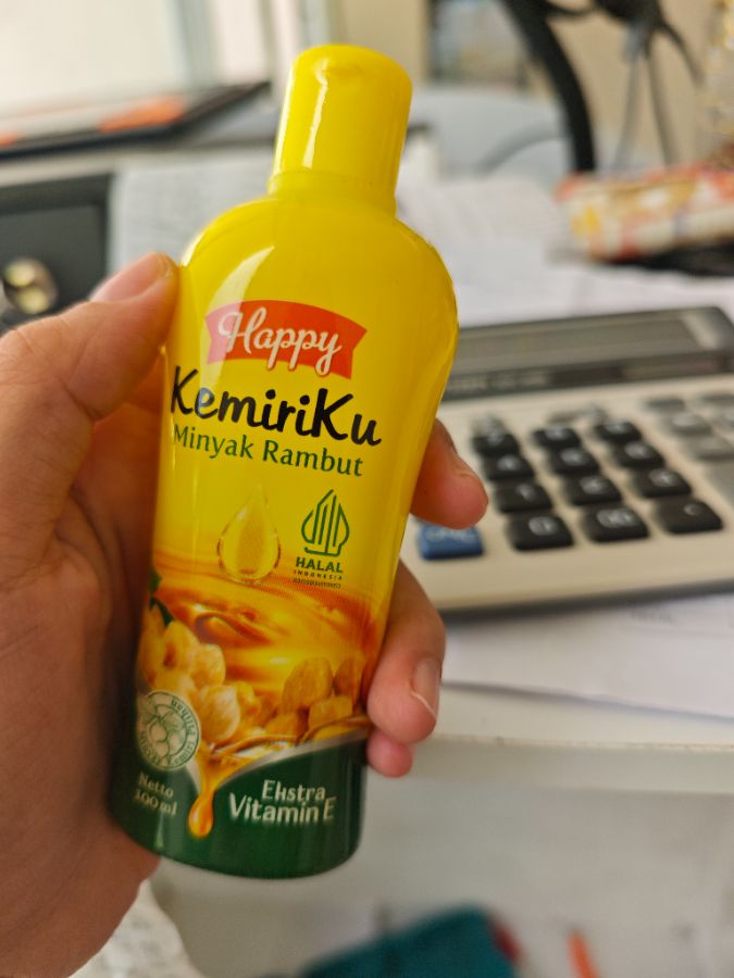 Happy Kemiriku 