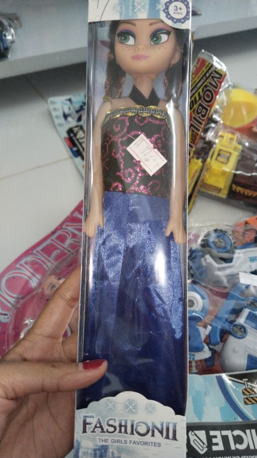 Boneka fashion11