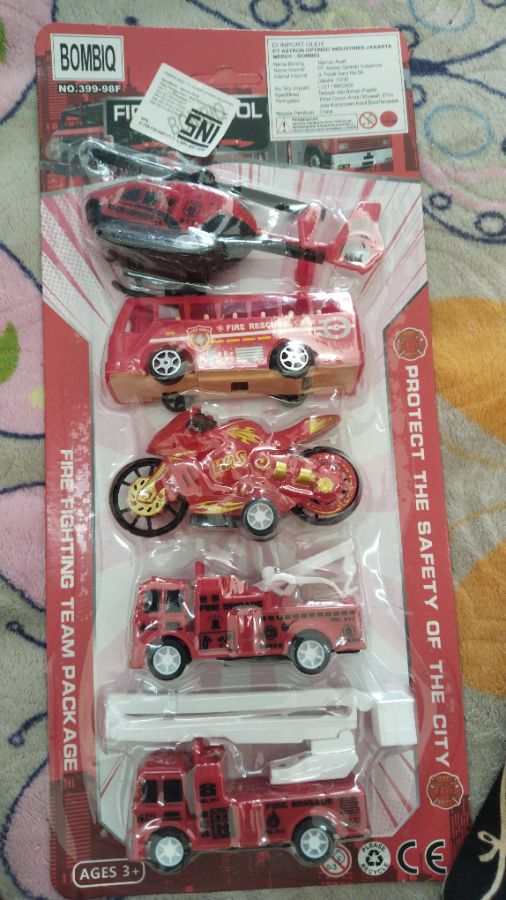 Fire rescure car