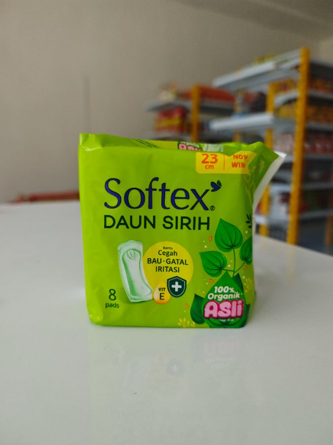 Softex Daun Sirih Isi 8 