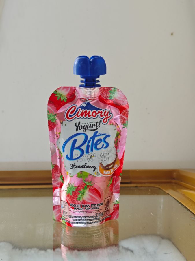 Cimory SQ Bites Strawberry 