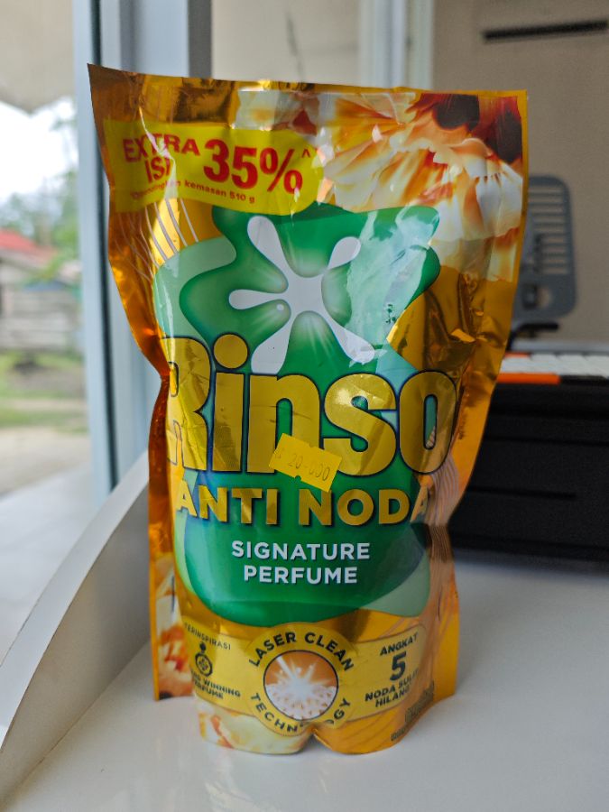 Rinso Liquid Royal Gold 700g