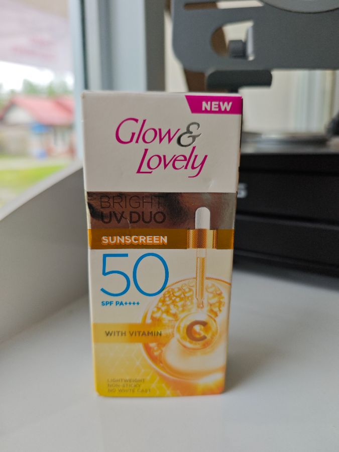 Glow n Lovely Sunscreen 50 Spf